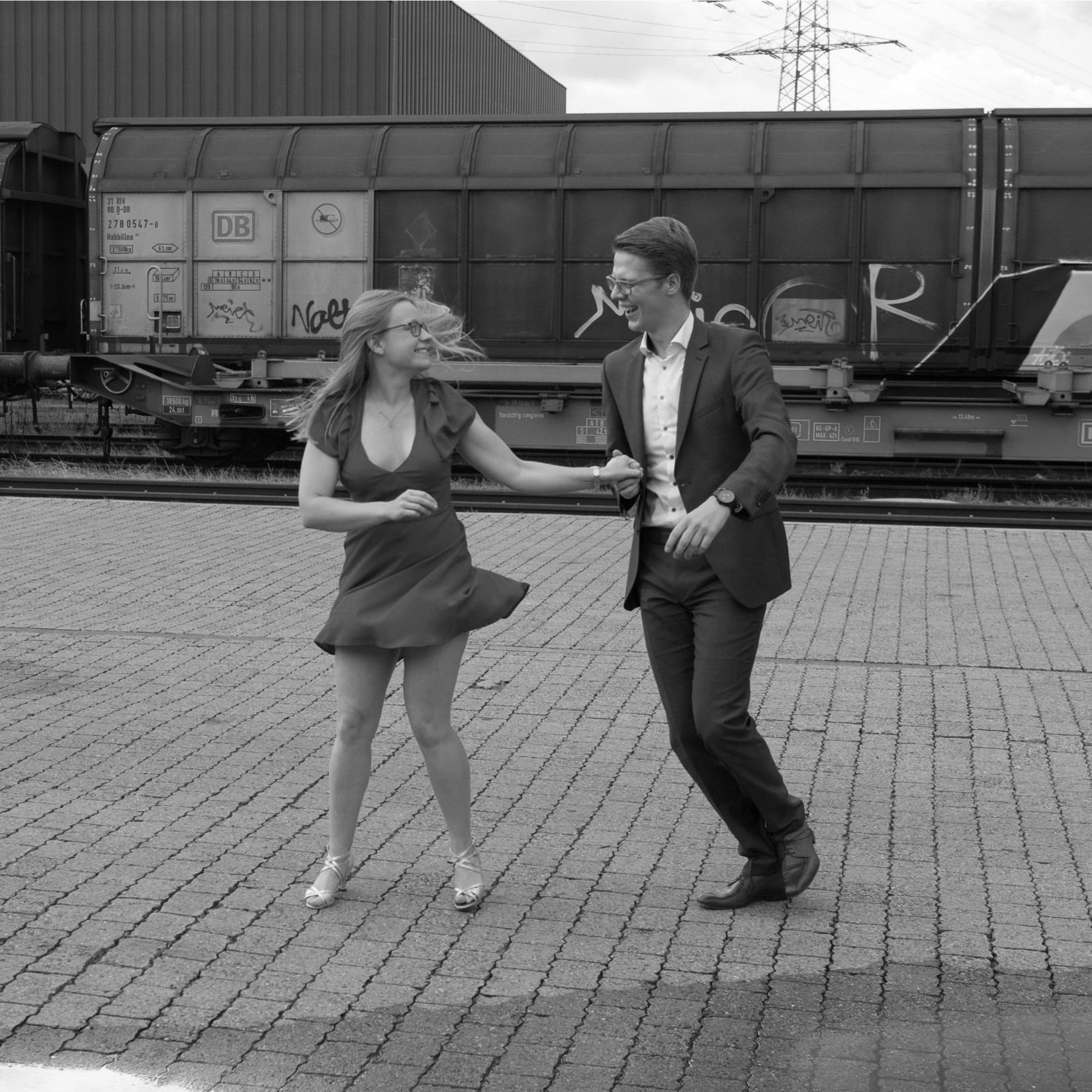 Wiebke und Simon tanzen